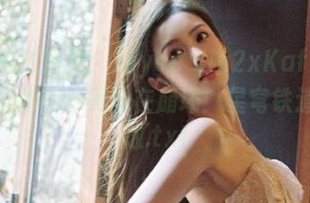 从未见过的美：Joyce Lin2xKafka的黑色礼服Cos美图在崩坏：星穹铁道中绽放.txt